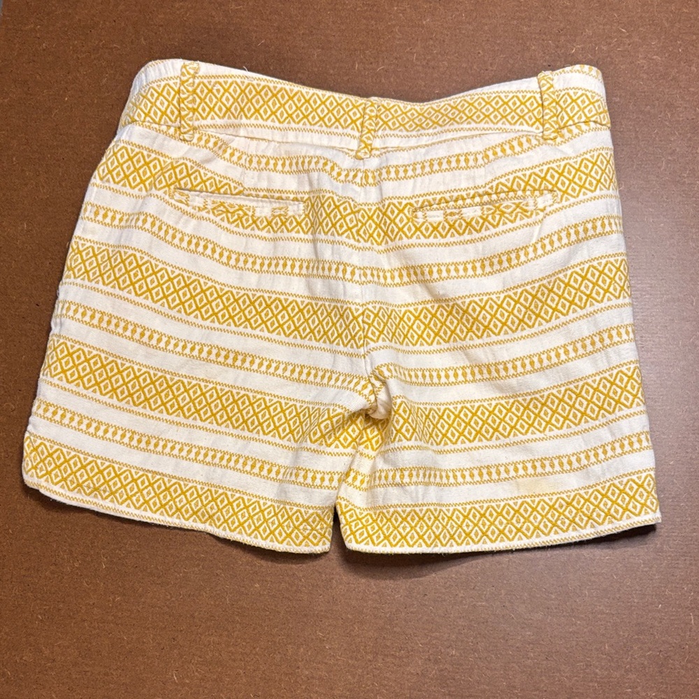 LOFT Yellow and Cream Patterned Shorts - Picture 3 of 3